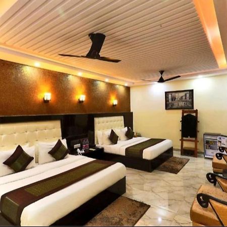 Hotel Airport Inn Near Delhi Airport New Delhi Buitenkant foto