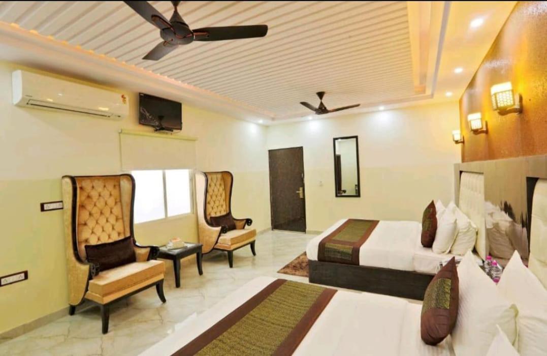 Hotel Airport Inn Near Delhi Airport New Delhi Buitenkant foto